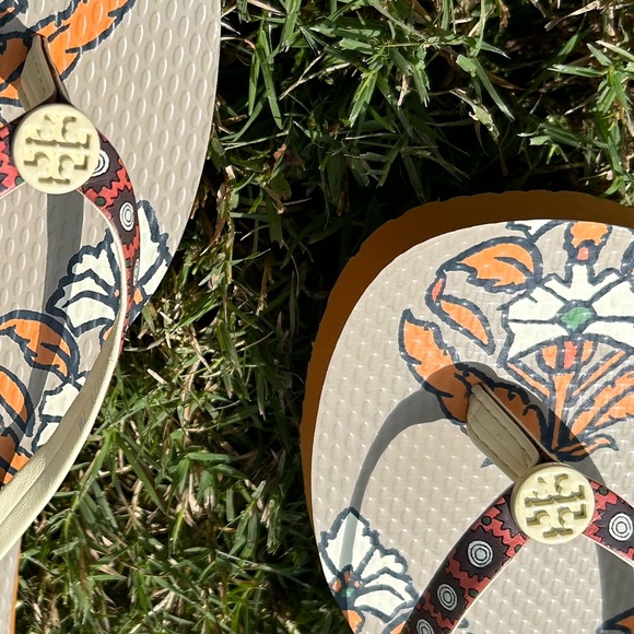 Tory Burch Flip-Flops - Picture 6 of 11